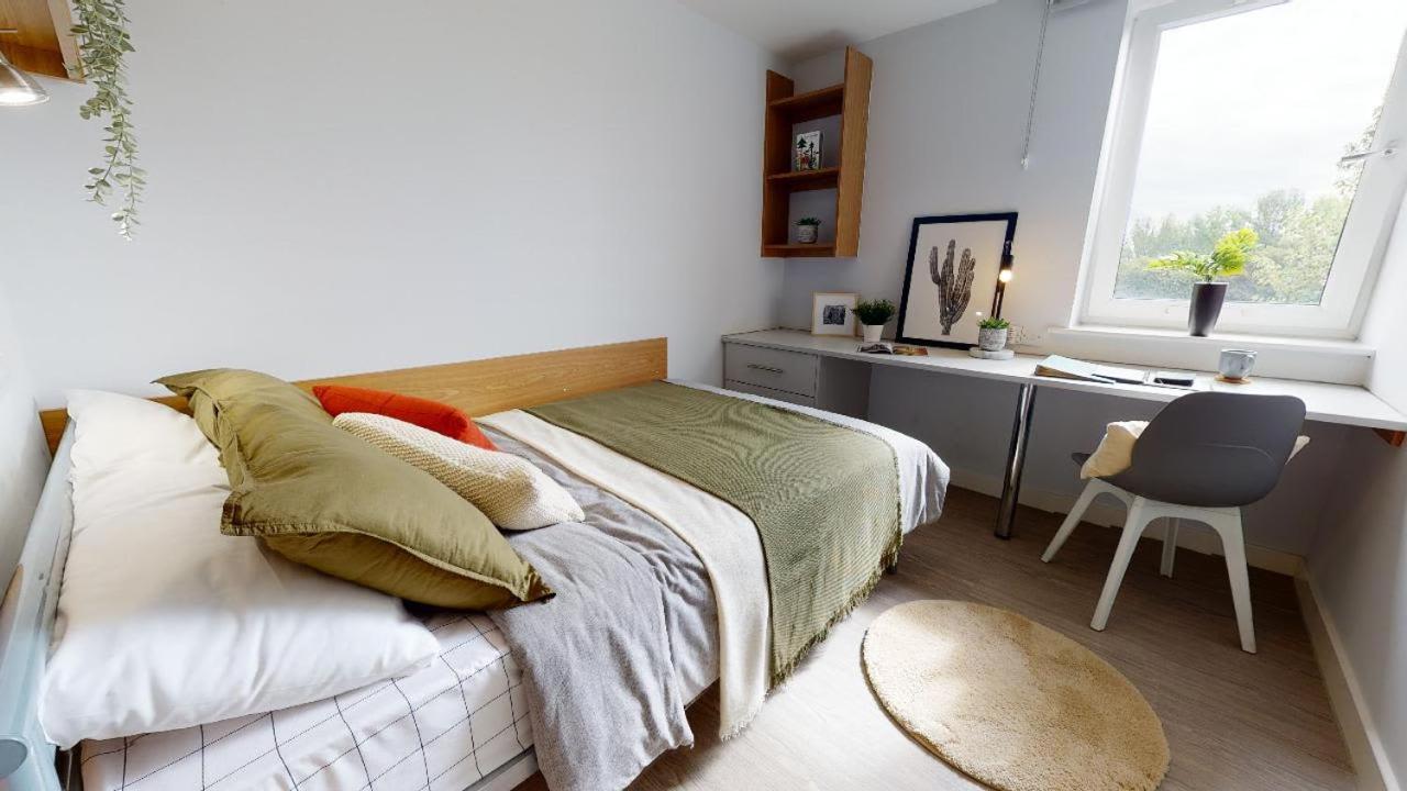 For Students Only - Charming Ensuite Bedrooms Near Leads City Centre Leeds  Eksteriør billede