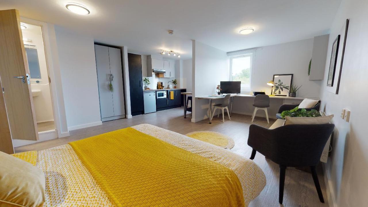 For Students Only - Charming Ensuite Bedrooms Near Leads City Centre Leeds  Eksteriør billede