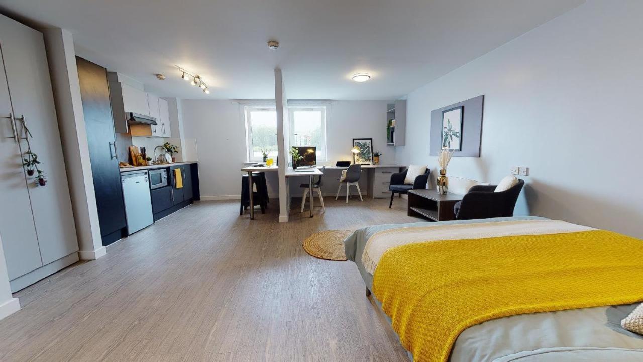 For Students Only - Charming Ensuite Bedrooms Near Leads City Centre Leeds  Eksteriør billede